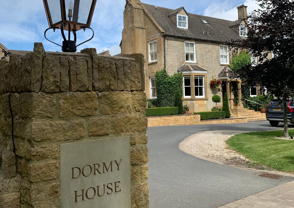 Dormy House Launches Gentlemen’s Tonic To Guests